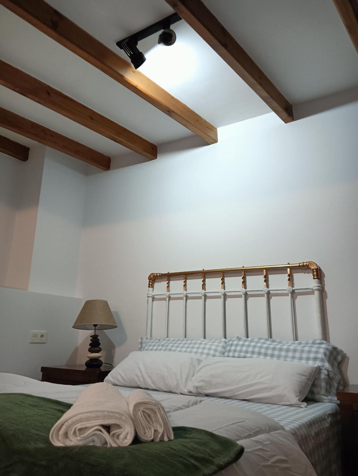 La Casa De La Plaza Lejlighed Güéjar Sierra Eksteriør billede
